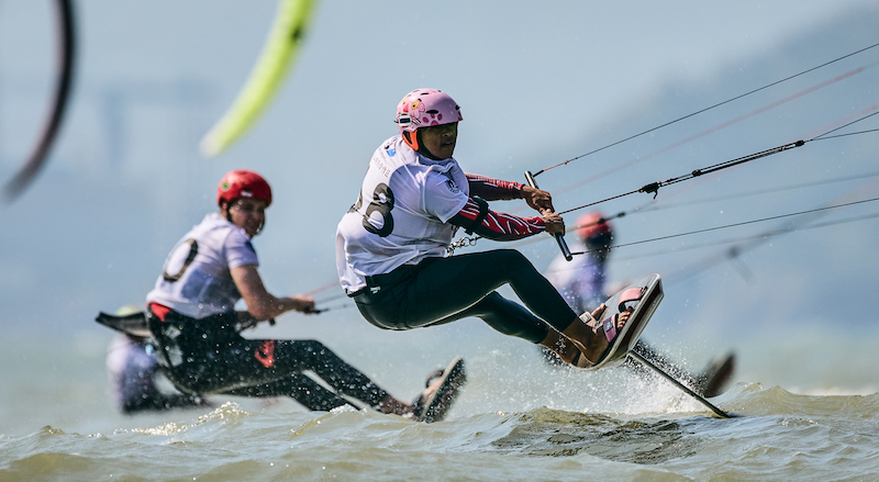 132977000001404004 zc v1 1700824865648 internet 2023 11 24 fk aoc d3 270 rh