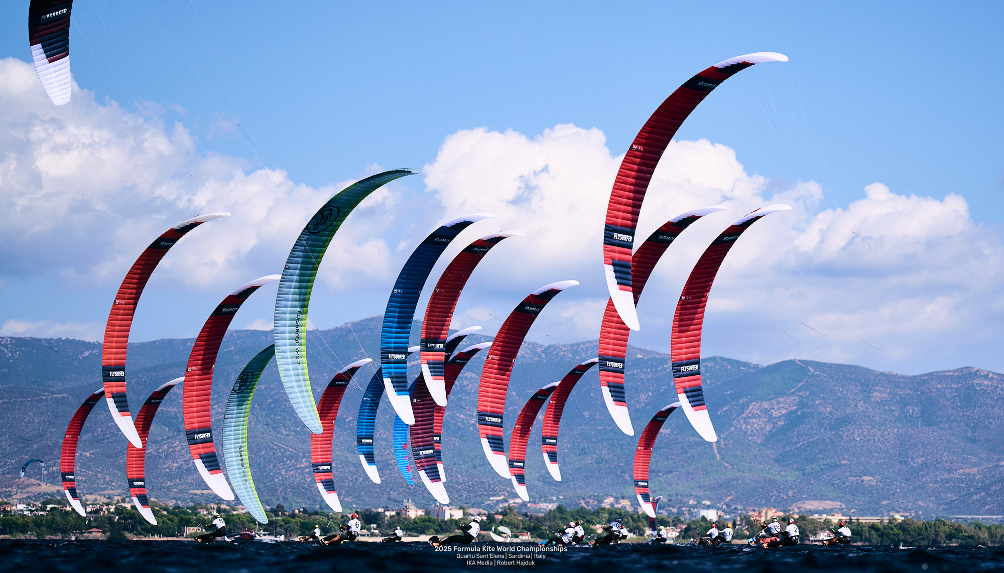 132977000006478004 zc v1 1759248882090 internet 2025 09 30 fk worlds d1 355 rh